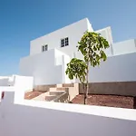 Casa Leize Piscina Climatizada, Vistas & Ac 10 Minutes Walk From Marina Rubicon 플라야블랑카