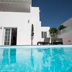 펜션 Casa Leize Piscina Climatizada, Vistas & Ac 10 Minutes Walk From Marina Rubicon *