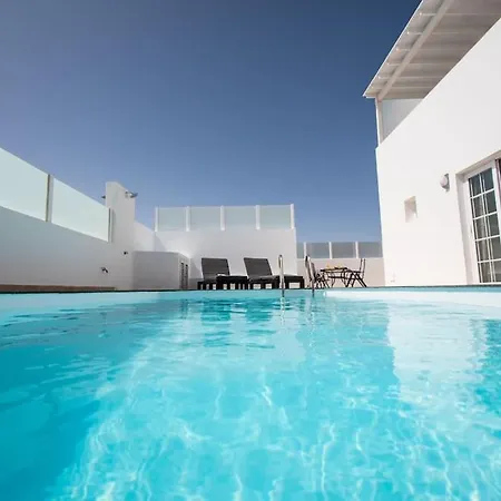 펜션 Casa Leize Piscina Climatizada, Vistas & Ac 10 Minutes Walk From Marina Rubicon