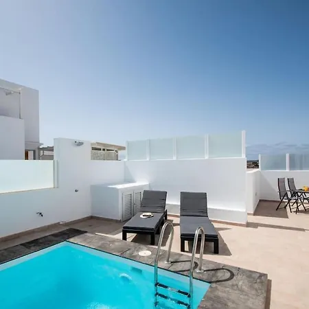 Casa Leize Piscina Climatizada, Vistas & Ac 10 Minutes Walk From Marina Rubicon * 플라야블랑카